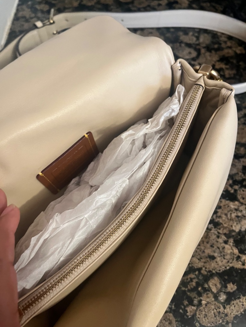Coach Pillow Tabby 26 Leather Shoulder Bag Ivory - Picture 6 of 8